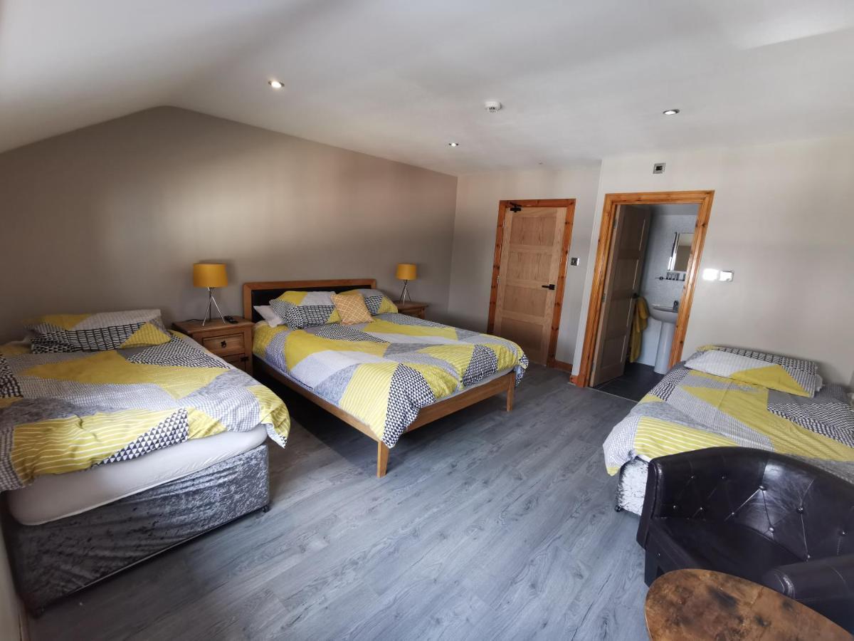 سْترانرير The Swan Inn المظهر الخارجي الصورة