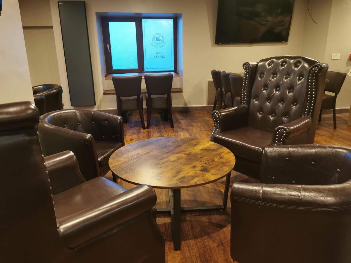 سْترانرير The Swan Inn المظهر الخارجي الصورة