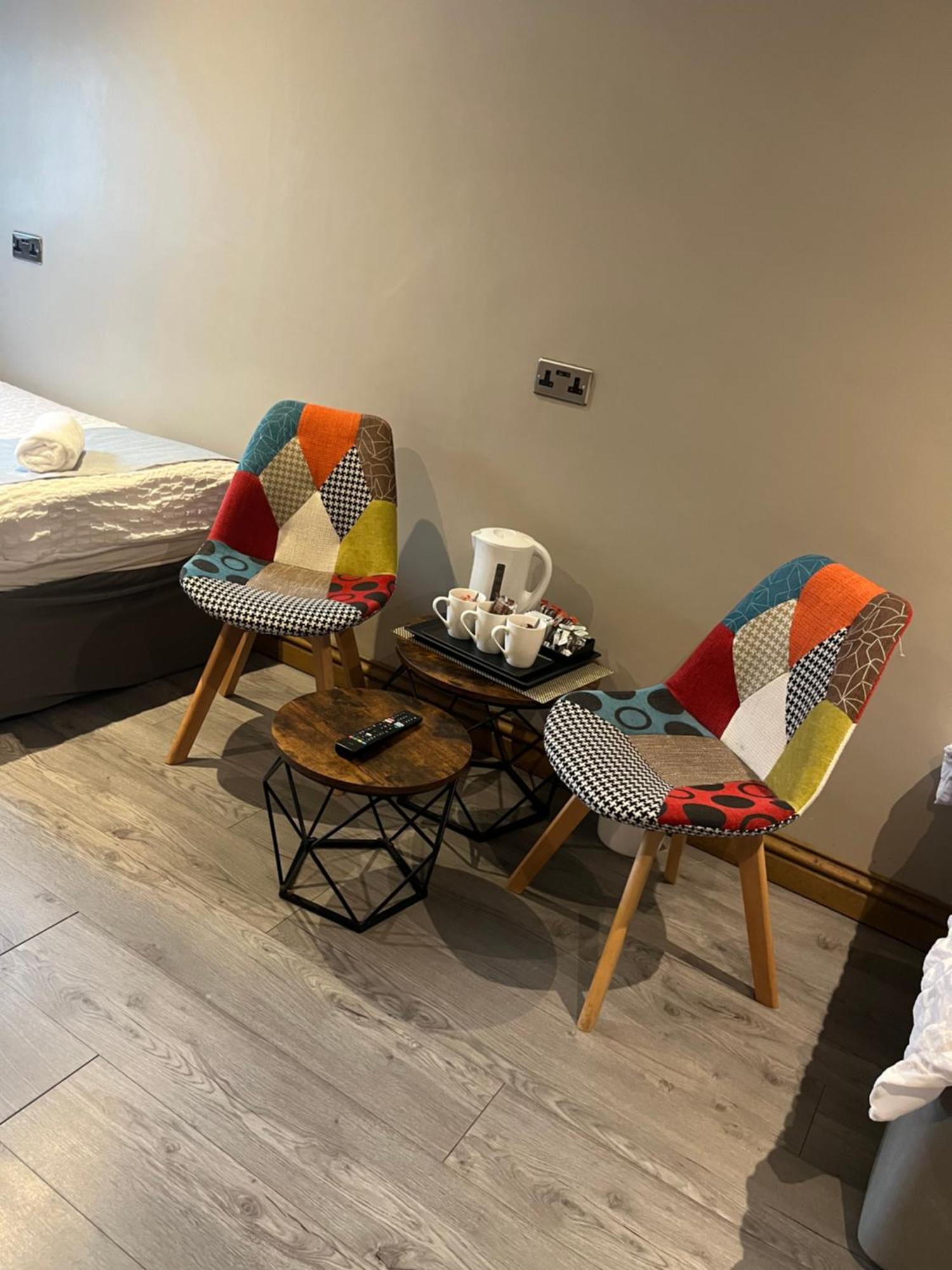 سْترانرير The Swan Inn الغرفة الصورة